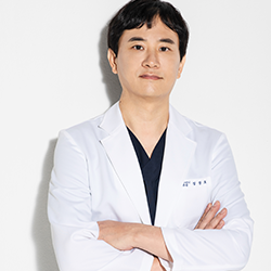 YOU&MEクリニックのドクター紹介①